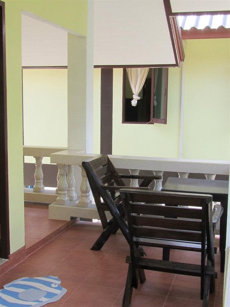Hin Bhai Resort Ban Chalok Lam Esterno foto
