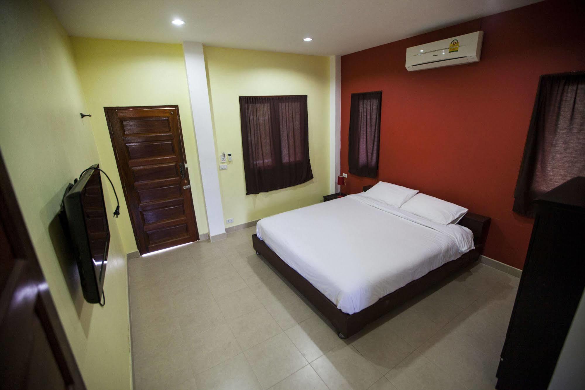 Hin Bhai Resort Ban Chalok Lam Esterno foto